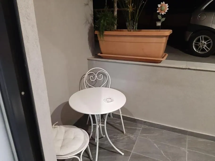 Ανετο Στουντιο Στην Πυλαια Με Ευκολο Παρκιγκ Thessaloníki 0*,