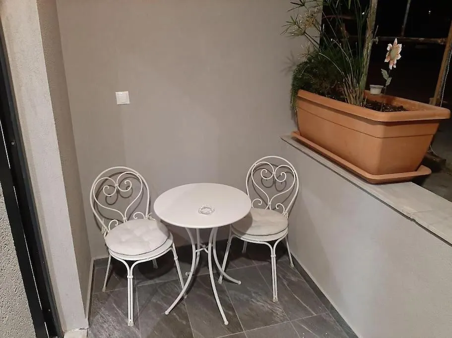 דירה סלוניקי Ανετο Στουντιο Στην Πυλαια Με Ευκολο Παρκιγκ